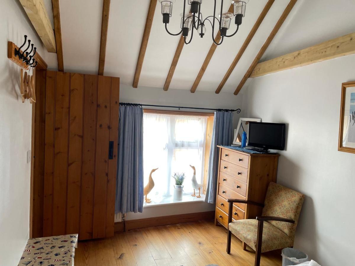 All Seasons Cottage Breaks Saxmundham Exterior photo