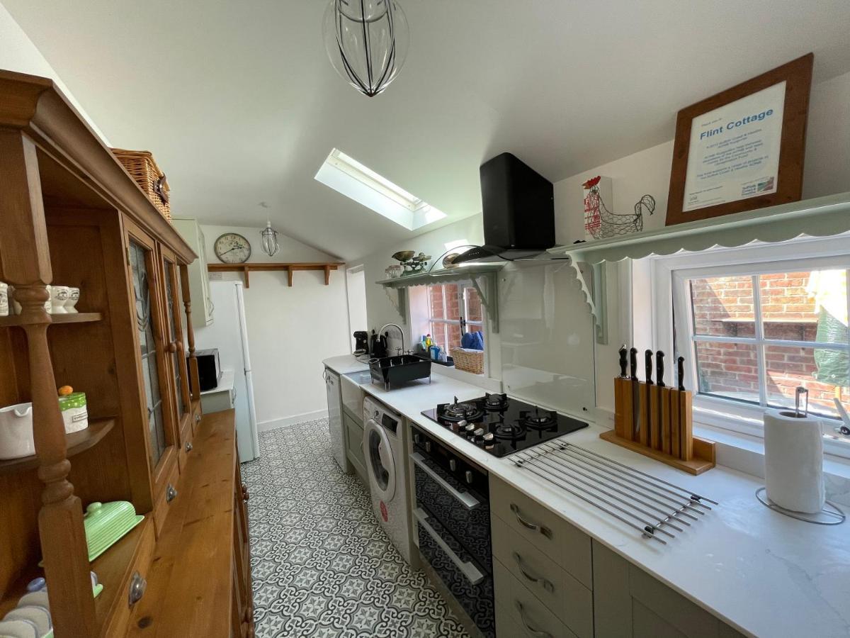 All Seasons Cottage Breaks Saxmundham Exterior photo