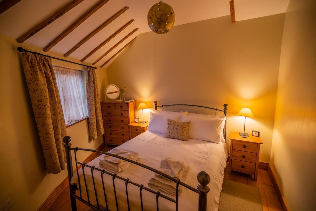 All Seasons Cottage Breaks Saxmundham Exterior photo